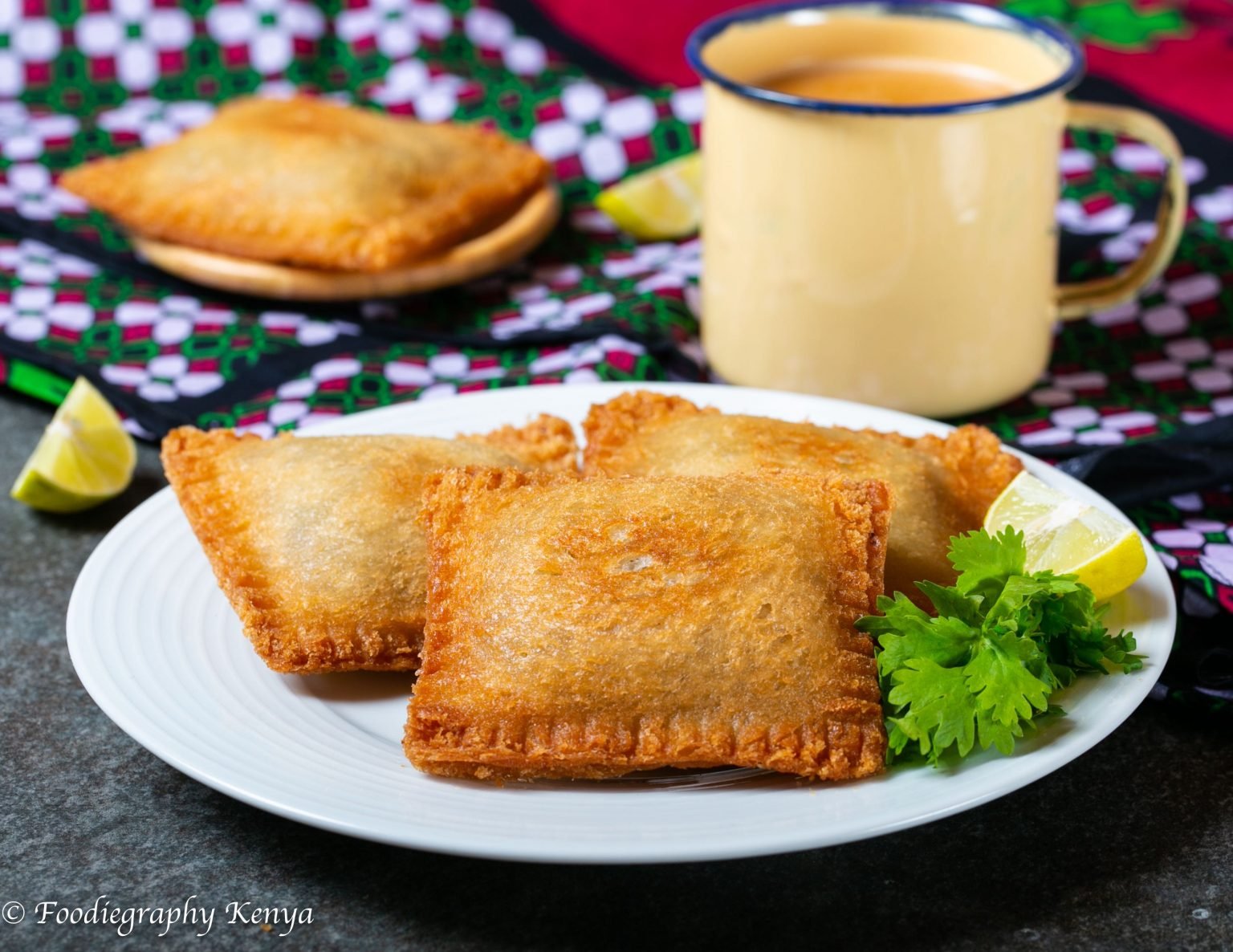 Simple Meat Pies using Bread - Farmiken